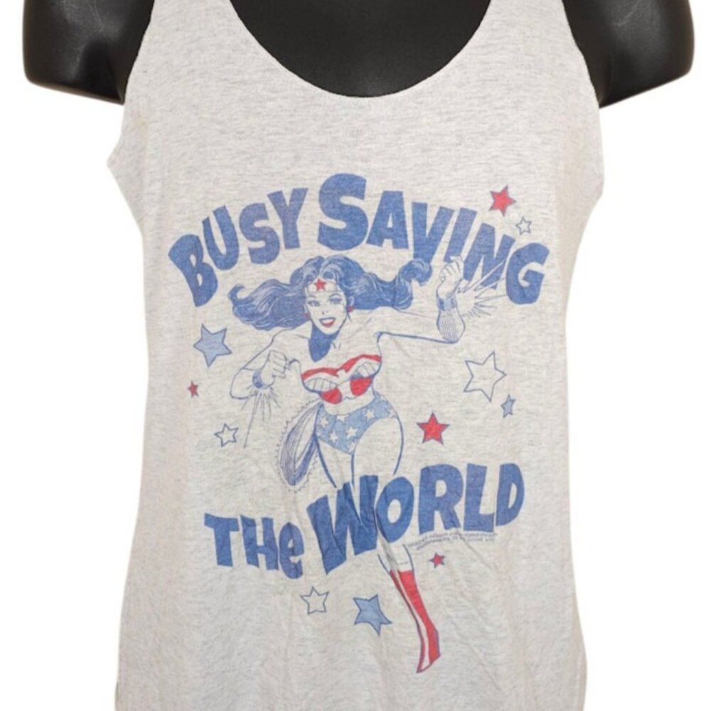 Wonder Woman Tank Top Womens Size Medium Gray Busy Saving The World DC Comics